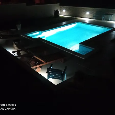 Mel&stef With Swimming Pool Ideal For Family Vacation * Pula