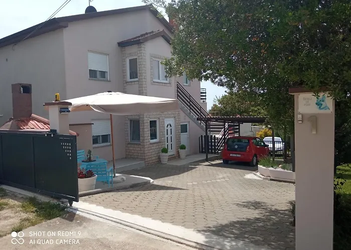 Apartment Mel&stef With Swimming Pool Ideal For Family Vacation Pula