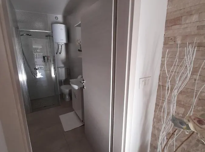 Mel&stef With Swimming Pool Ideal For Family Vacation * Pula