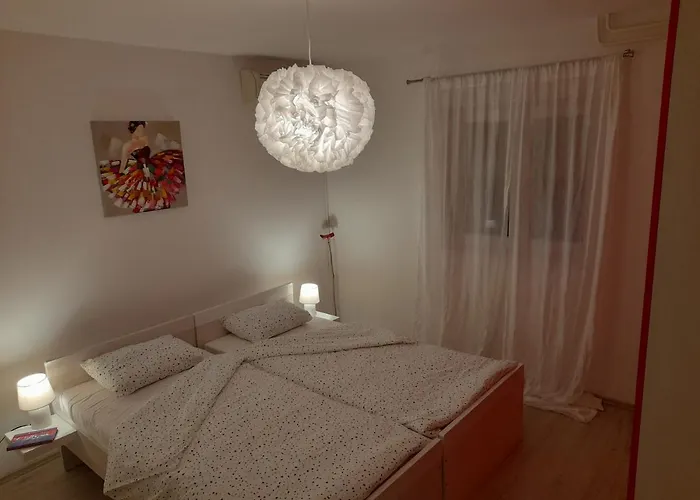 Apartment Mel&stef With Swimming Pool Ideal For Family Vacation *