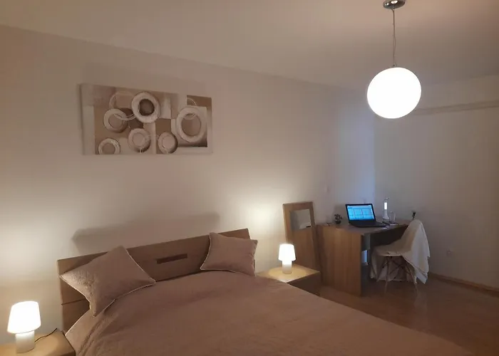 Apartment Mel&stef With Swimming Pool Ideal For Family Vacation Pula