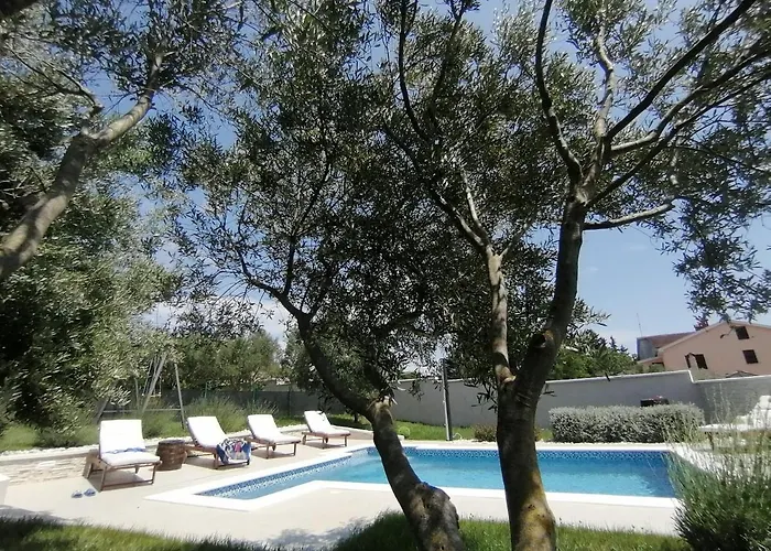 Apartment Mel&stef With Swimming Pool Ideal For Family Vacation *