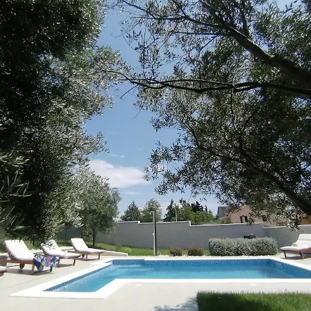 דירה Mel&stef With Swimming Pool Ideal For Family Vacation *