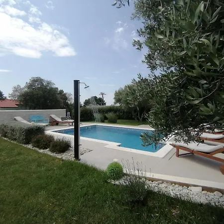 דירה Mel&stef With Swimming Pool Ideal For Family Vacation *